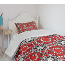 Doodle Style Flower Bedspread Set