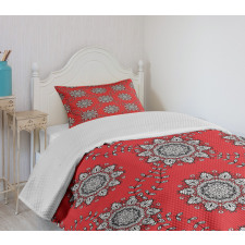 Swirls Floral Mesh Bedspread Set