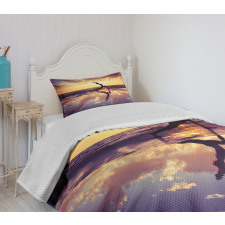 Woman on Beach Dramatic Bedspread Set