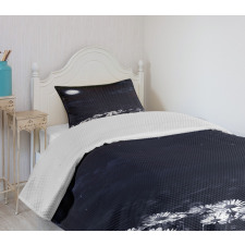 Dark Night White Daisies Bedspread Set