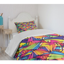 Geometric Triangles Art Bedspread Set