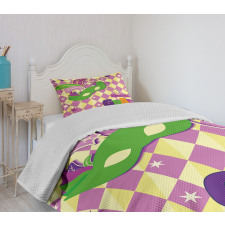 Stars Graphic Mask Bedspread Set