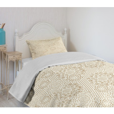 Warm Colored Paisley Bedspread Set