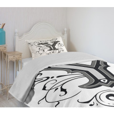 Capital Y Calligraphy Bedspread Set