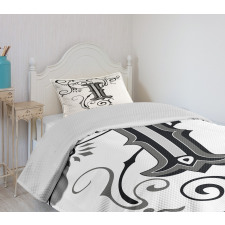 Capitalized Abstract I Bedspread Set