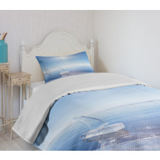 Icy Boat Sunny Weather Bedspread Set