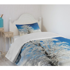 Lonely Tree Rural Land Bedspread Set