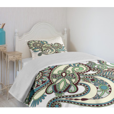 Traditional Ornate Flower Bedspread Set