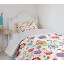 Playful Garden Flowers Bedspread Set