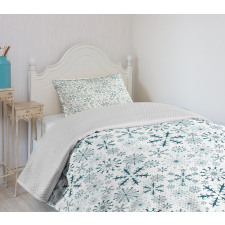 Merry Xmas Snowflakes Bedspread Set