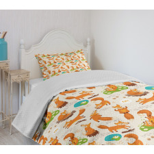 Stretching Fox East Asian Bedspread Set