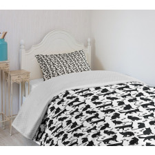 Black Silhouettes Friendly Bedspread Set