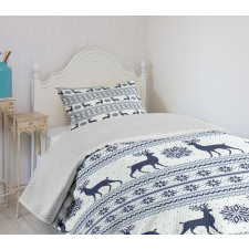 Pixel Art Style Reindeer Bedspread Set