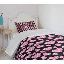 Romatic Heart Shapes Bedspread Set