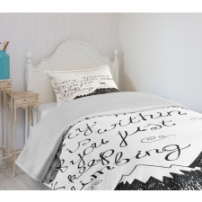 Sketchy Mountains Bedspread Set