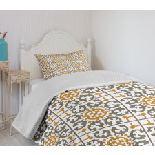 Scroll Tiles Bedspread Set