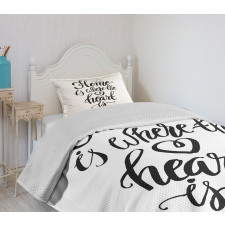 Monochrome Text Bedspread Set