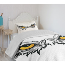 Angry Gaze of Bird of Prey Bedspread Set
