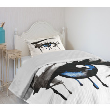 Dramatic Look of a Woman Bedspread Set