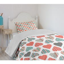 Retro Hearts Pattern Bedspread Set