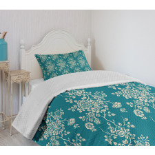 Roses on Blossoming Branches Bedspread Set