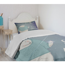 Polar Bear Holding a Star Bedspread Set