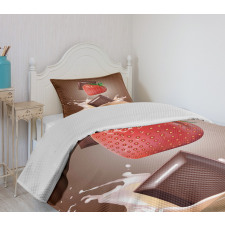 Strawberry Chocolate Bedspread Set