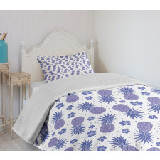 Hibiscus and Pineapple Bedspread Set