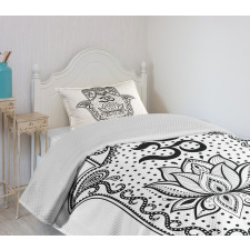 Oriental Curlicues Lotus Bedspread Set