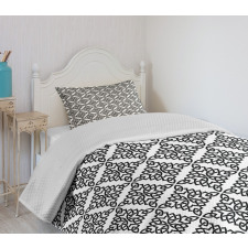 Latticework Pattern Bedspread Set