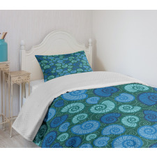 Periwinkle and Vortex Bedspread Set