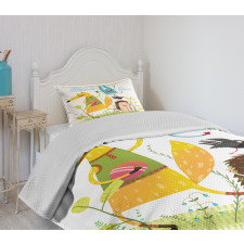 Playing Animals in Garden Bedspread Set