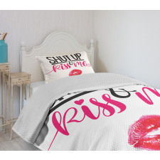 Lipstick Stain Lettering Bedspread Set