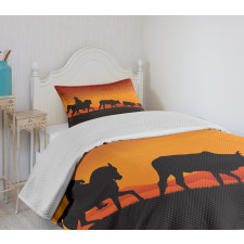 Silhouette Farm Cow Herd Bedspread Set