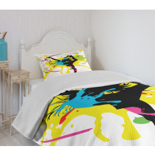 Dancing Girl Pattern Bedspread Set