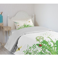 Flourishing Foliage Bees Bedspread Set