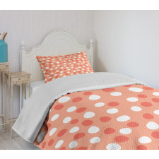 Repeating Circular Shapes Bedspread Set