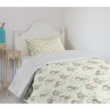 Birds Sitting on the Branches Bedspread Set