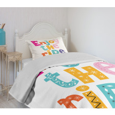Stars and Shapes Bedspread Set