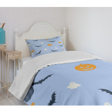 Pumpkins and the Flying Bats Bedspread Set