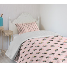 Cartoon Style Bees Bedspread Set