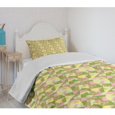 Triangles with Stripes Bedspread Set