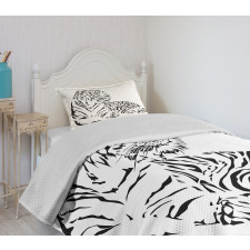 Safari Animal Sitting Bedspread Set