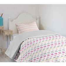 Abstract Sketched Leaves Bedspread Set