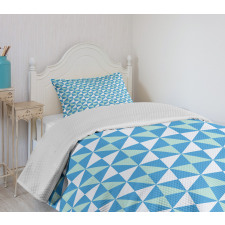 Grid Tile Triangle Shapes Bedspread Set