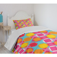 Abstract Line on Grid Bedspread Set