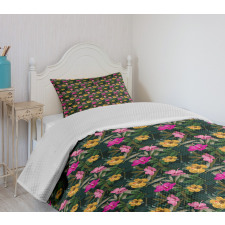 Full Blossom Hibiscus Motif Bedspread Set