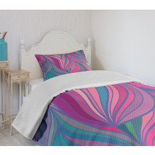 Curved Stripe Pattern Wavy Bedspread Set