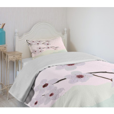 Motifs with Trees Bedspread Set