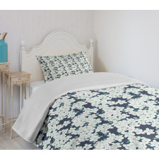 Cartoonish Floral Motif Bedspread Set